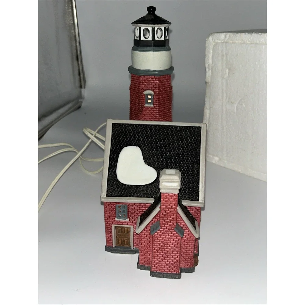 Lemax 1997 Rocky Point Lighthouse Plymouth Corners #75245 Twin Bulbs 1 Flashing